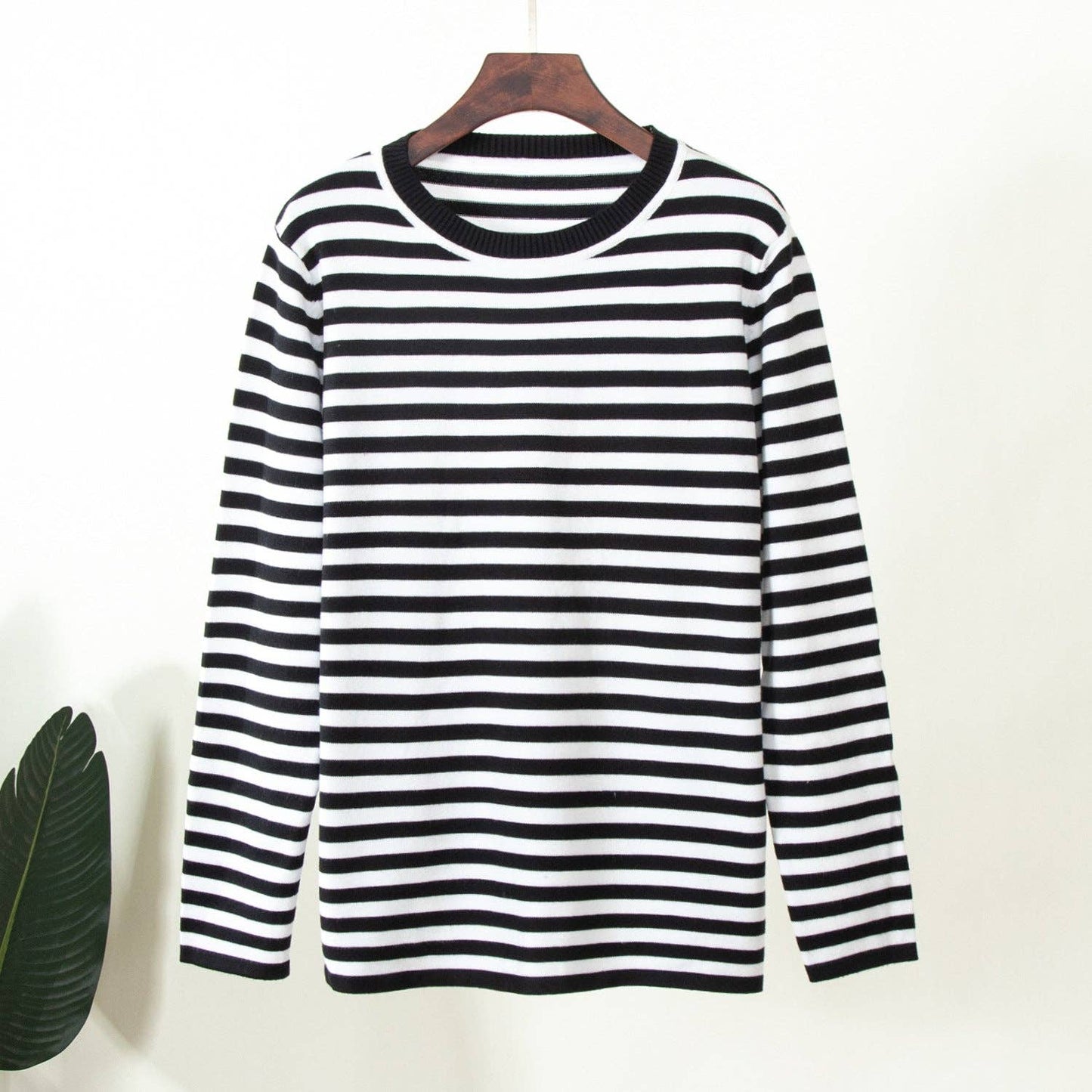 Round Collar Stripe Vintage Sweater DPS2717